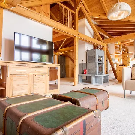 Penthouse Im Haus Padrun דירה ארוזה