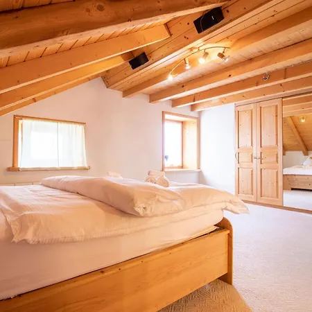 Lägenhet Penthouse Im Haus Padrun1-weisshornbahn-arosa Zentrum-top Lage Arosa