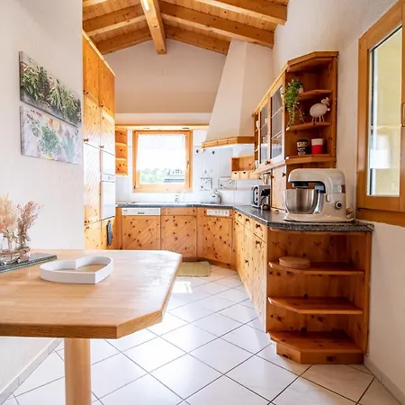 Penthouse Im Haus Padrun1-weisshornbahn-arosa Zentrum-top Lage Arosa