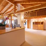 Zentrale Penthouse Im Haus Padrun * Arosa
