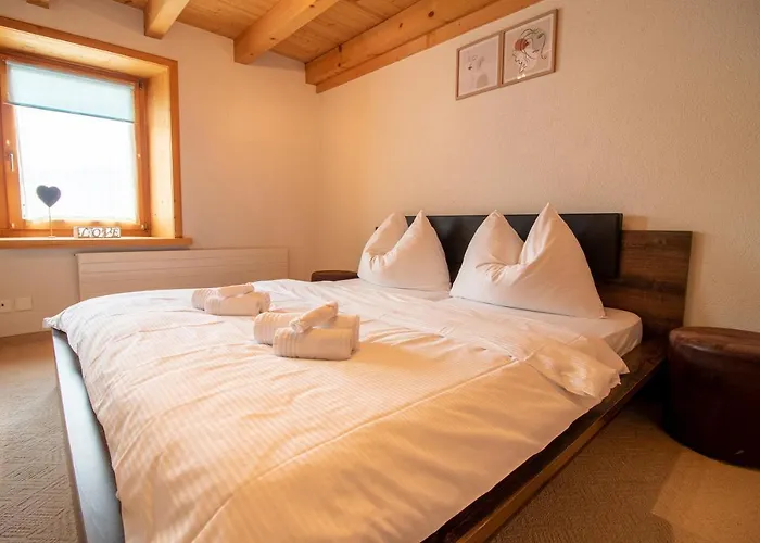 Penthouse Im Haus Padrun1-weisshornbahn-arosa Zentrum-top Lage 아파트 아로사